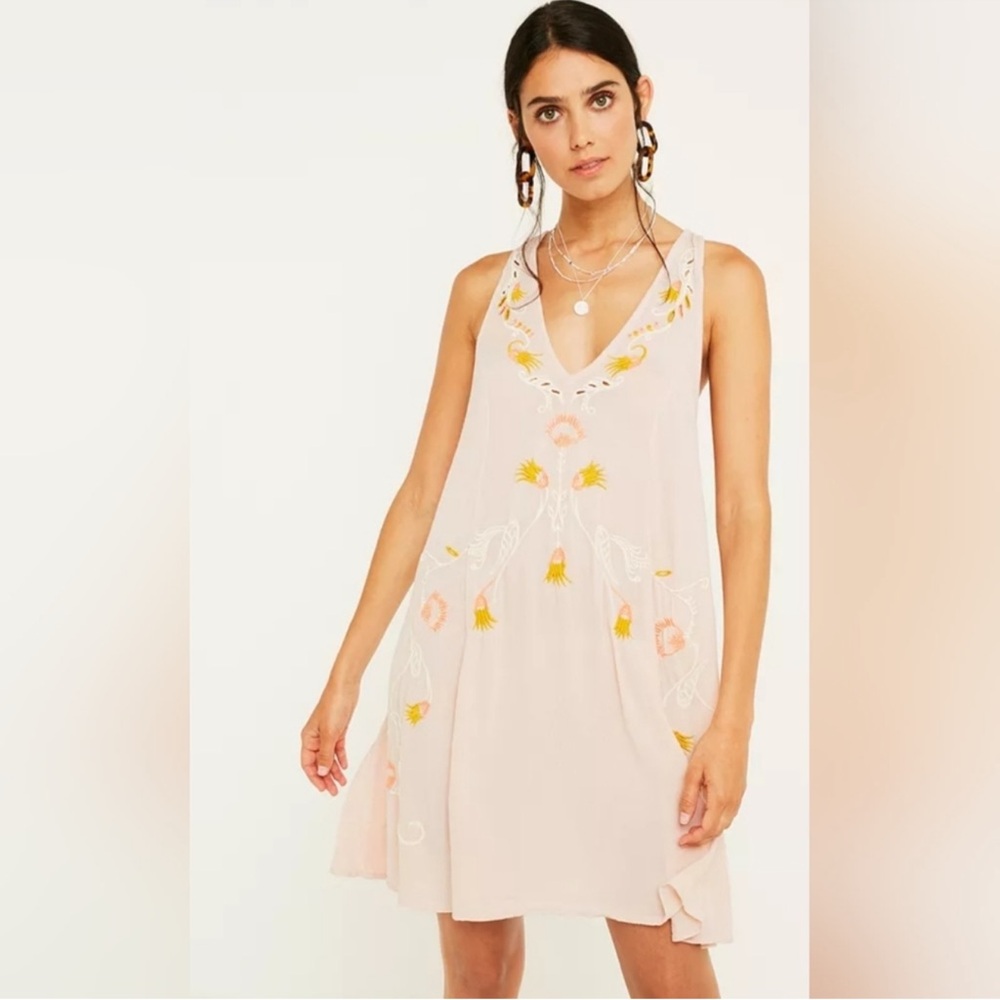 Free People Adelaide Embroidered Mini Slip Dress Peach / Pink Small